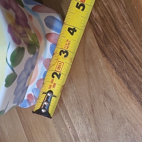 Ceramic Vase - Picture 11 of 12